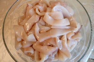 Тушеные кальмары