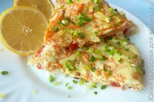 Рыба в омлете с овощами