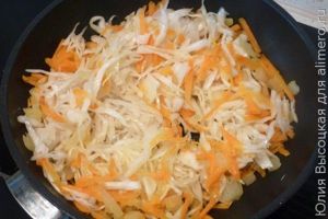 Пшенная каша с квашеной капустой