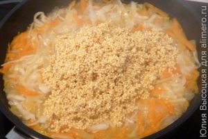 Пшенная каша с квашеной капустой