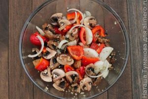 ЗАПЕЧЕННЫЙ КАРТОФЕЛЬ С КОЛБАСОЙ И ПЕРЦЕМ