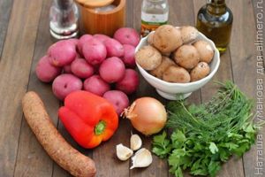 ЗАПЕЧЕННЫЙ КАРТОФЕЛЬ С КОЛБАСОЙ И ПЕРЦЕМ