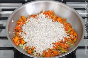 КАРАМЕЛИЗОВАННЫЙ ЦЫПЛЕНОК С РИСОМ