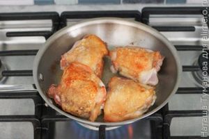 КАРАМЕЛИЗОВАННЫЙ ЦЫПЛЕНОК С РИСОМ