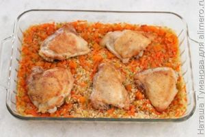 КАРАМЕЛИЗОВАННЫЙ ЦЫПЛЕНОК С РИСОМ