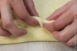 РЫБНАЯ КУЛЕБЯКА С ЛОСОСЕМ