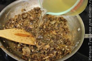 КАРТОФЕЛЬНА ЗАПЕКАНКА С МЯСНОЙ НАЧИНКОЙ