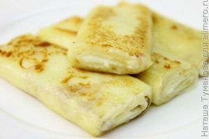 НАЛИСТНИКИ С ДОМАШНИМ ТВОРОГОМ И ВИШНЕЙ