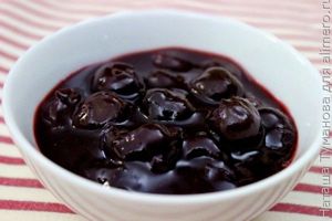 НАЛИСТНИКИ С ДОМАШНИМ ТВОРОГОМ И ВИШНЕЙ