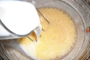 Омлет с моцареллой и огурцами