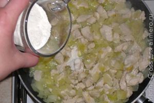Молочная подлива с курицей