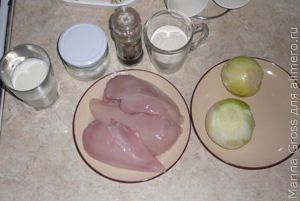Молочная подлива с курицей