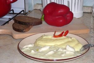 Молочная подлива с курицей