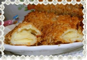 8. Бутерброды с плавленым сыром. Для их приготовления нужно взять хлеб, сыр, куриные яйца, овсяные хлопья, соль и немного растительного масла для жарки. Завернув начинку в хлеб, бутерброды нужно обмакнуть в кляр из яиц, затем запанировать в хлопьях и обжарить. 8. Бутерброды с плавленым сыром. Для их приготовления нужно взять хлеб, сыр, куриные яйца, овсяные хлопья, соль и немного растительного масла для жарки. Завернув начинку в хлеб, бутерброды нужно обмакнуть в кляр из яиц, затем запанировать в хлопьях и обжарить.