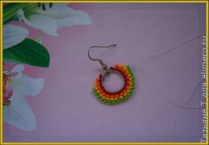 Сережки из бисера