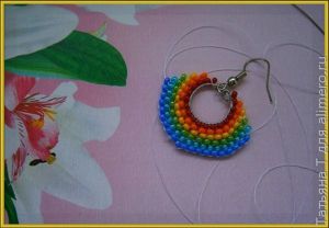 Сережки из бисера