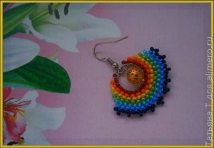 Сережки из бисера
