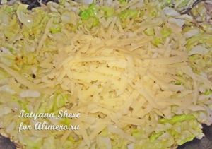 Слойки с сыром и капустой