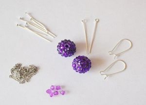 Серьги из бусин