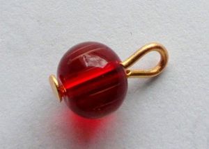 Серьги из бусин