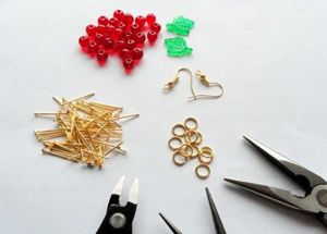 Серьги из бусин