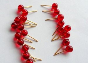 Серьги из бусин