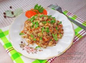Вкусная гречка с фасолью