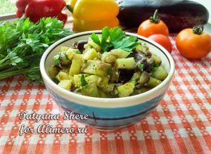 Жареный картофель с баклажанами