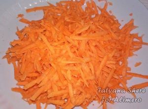 салат с копченым сыром