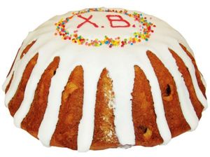 Для того чтобы сахарная глазурь на куличах, кексах, печеньях, пряниках была блестящей и сохранила блеск продолжительное время, надо поставить смазанные глазурью изделия на 5-6 минут в нежаркую печь, приоткрыв немного дверцу. Для того чтобы сахарная глазурь на куличах, кексах, печеньях, пряниках была блестящей и сохранила блеск продолжительное время, надо поставить смазанные глазурью изделия на 5-6 минут в нежаркую печь, приоткрыв немного дверцу.