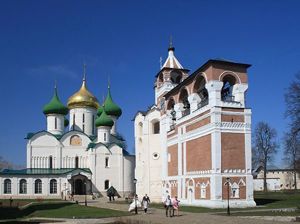 Суздаль (Россия). На фото - Спасо-Ефимовский монастырь. Он располагается на возвышенности и виден издалека. По моим внутренним ощущениям этот город очень тёплый и уютный! Суздаль (Россия). На фото - Спасо-Ефимовский монастырь. Он располагается на возвышенности и виден издалека. По моим внутренним ощущениям этот город очень тёплый и уютный!