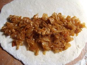 чебуреки с капустой
