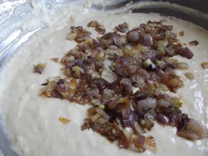 луковые булочки