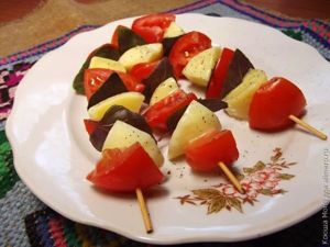салат капрезе
