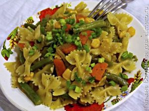 макароны с овощами