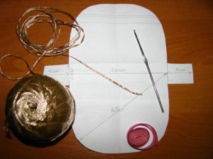вязанная косметичка