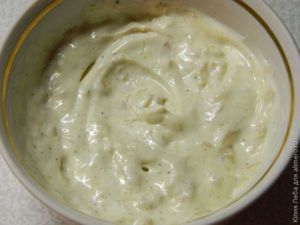 Курица на банке