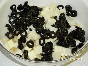 Салат с брынзой