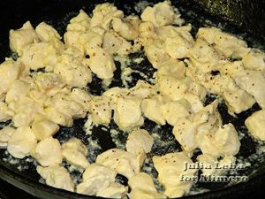 Салат с куриной грудкой