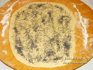 Рулет с маком