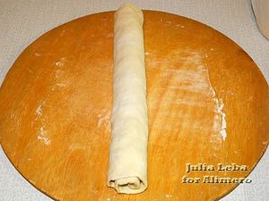 Пирог из слоёного теста