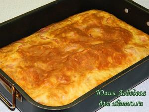 Пирог с сосисками