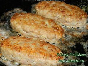 Мясные колбаски