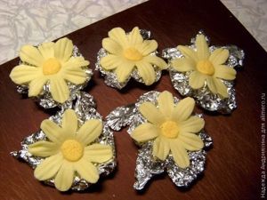 Украшения из мастики