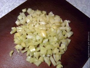 Летний салат с крабовым мясом