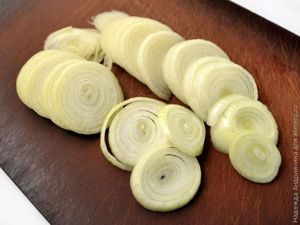 Стейк трески, запеченный в духовке