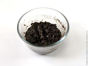 Праздничный пирог с яблоками и маком