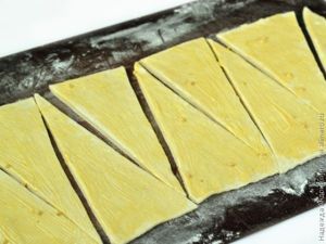 Круассаны с сыром и ветчиной