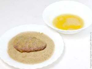 Шницели из свиного фарша