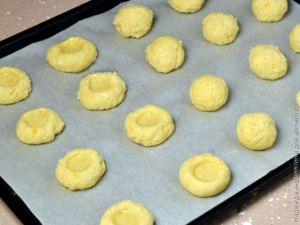 Печенье из творога с семечками и коричневым сахаром